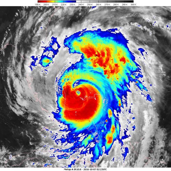 images/ouragan-matthew-eumetsat.jpg
